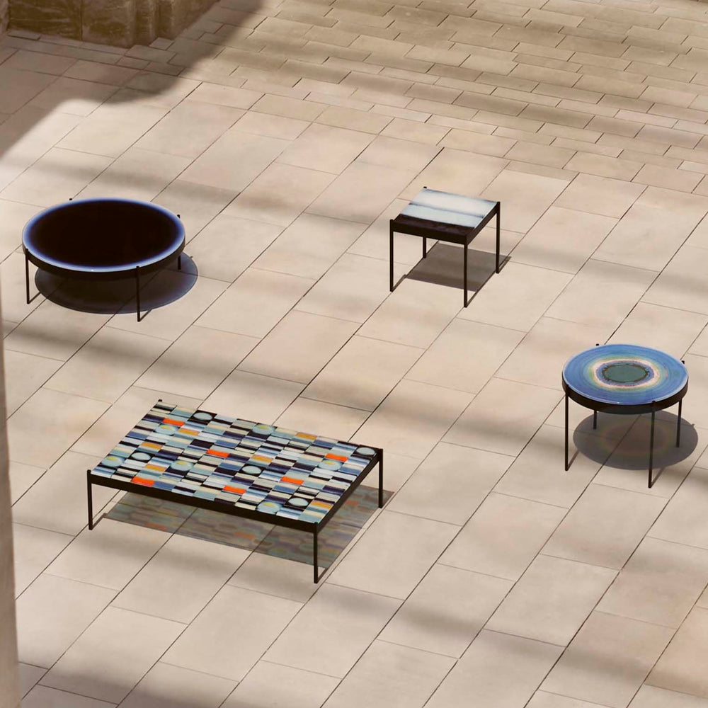 Iris Outdoor Round Coffee Table