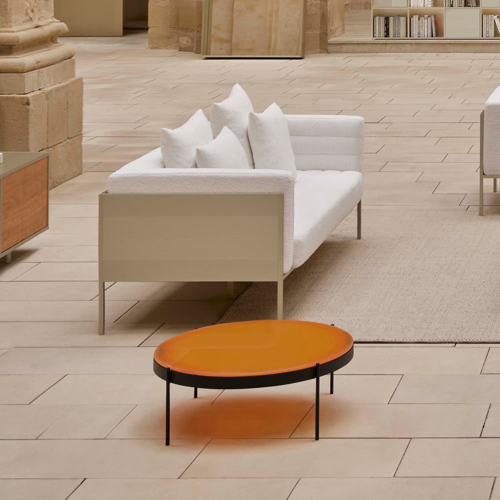 Iris Outdoor Round Coffee Table