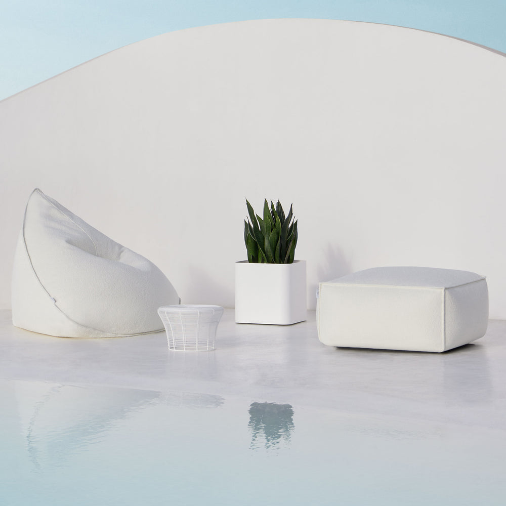 Sonora Outdoor Planter with Wheels