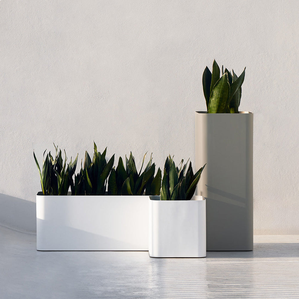 Sonora Outdoor Planter with Wheels