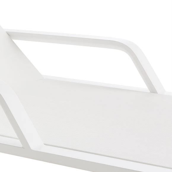 Stack Outdoor Chaiselongue with Arms and Wheels