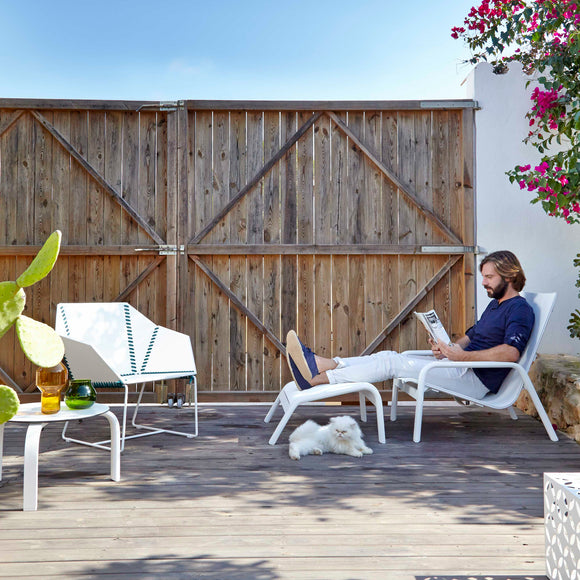 Stack Outdoor High Back Lounge Chair