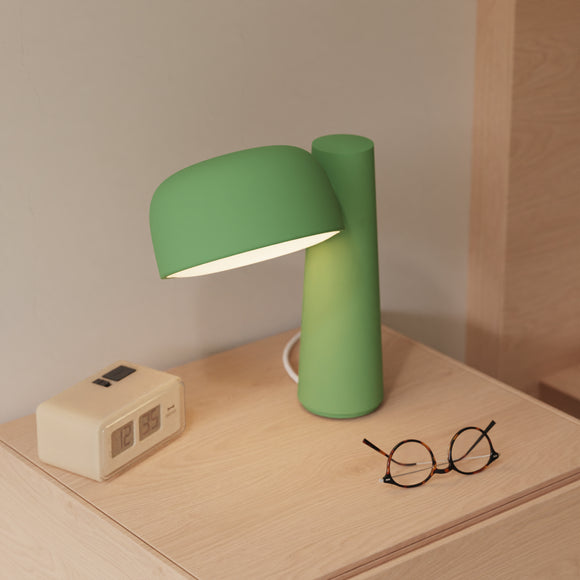 Gio LED Task Lamp