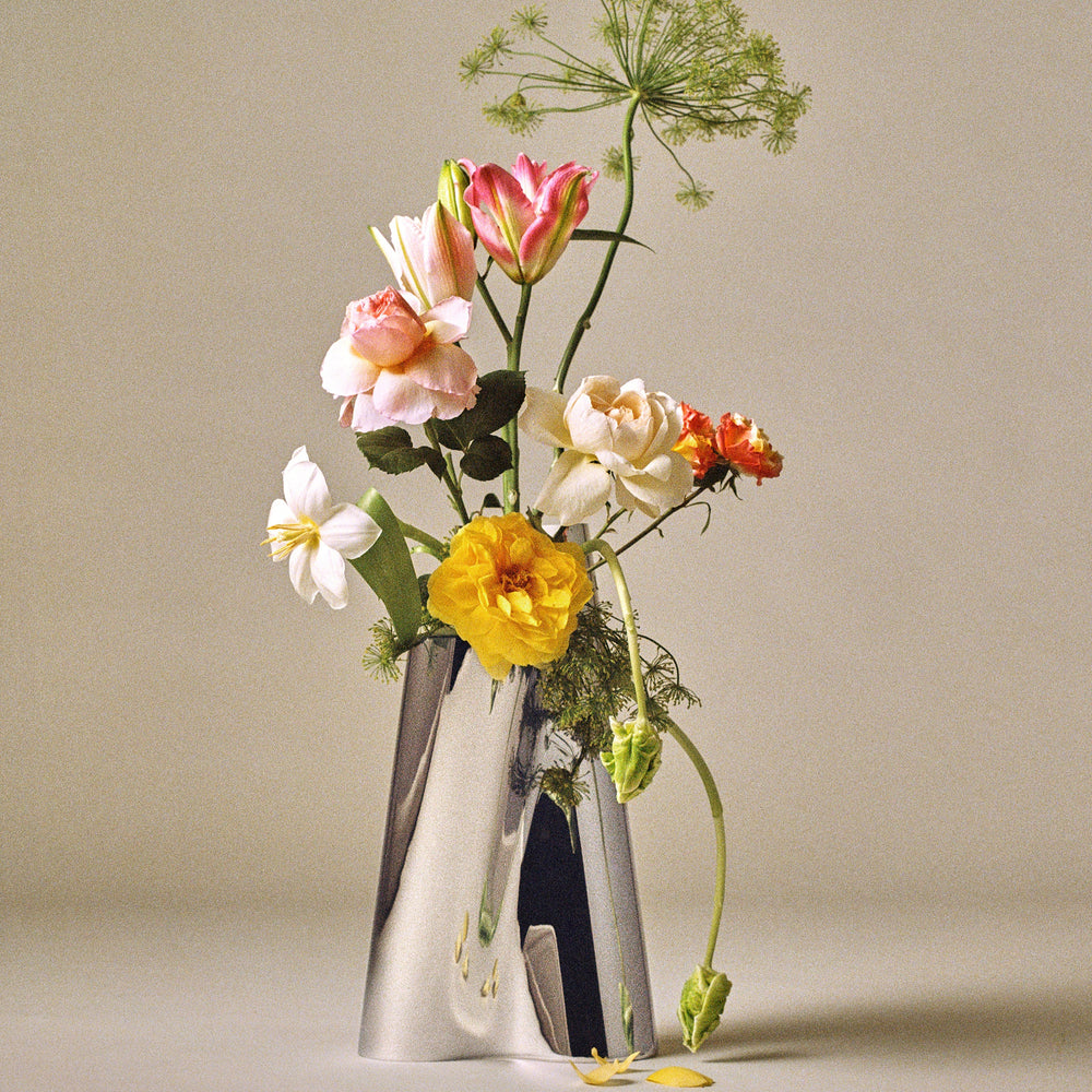 Lituus Vase