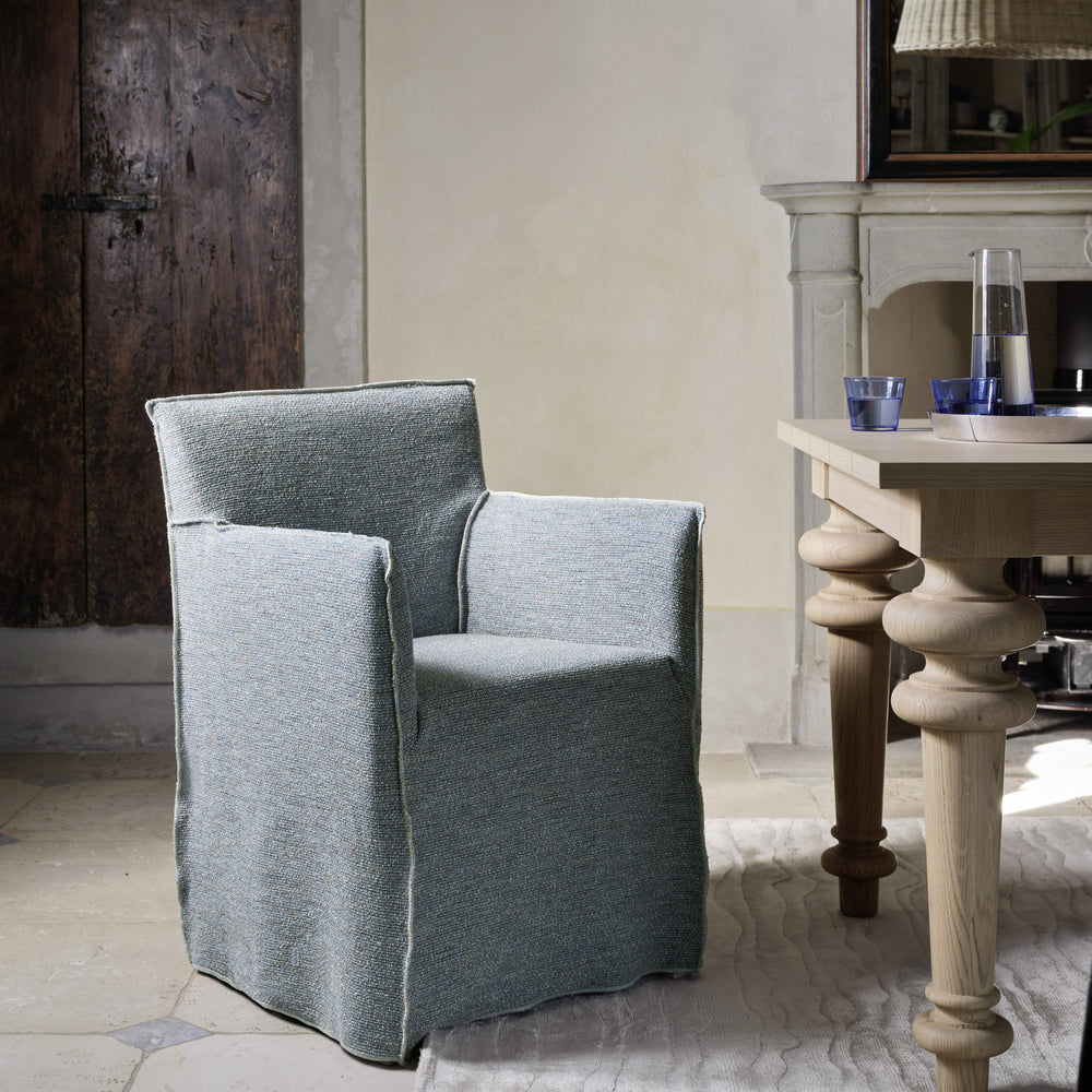 Ghost 25 Dining Armchair