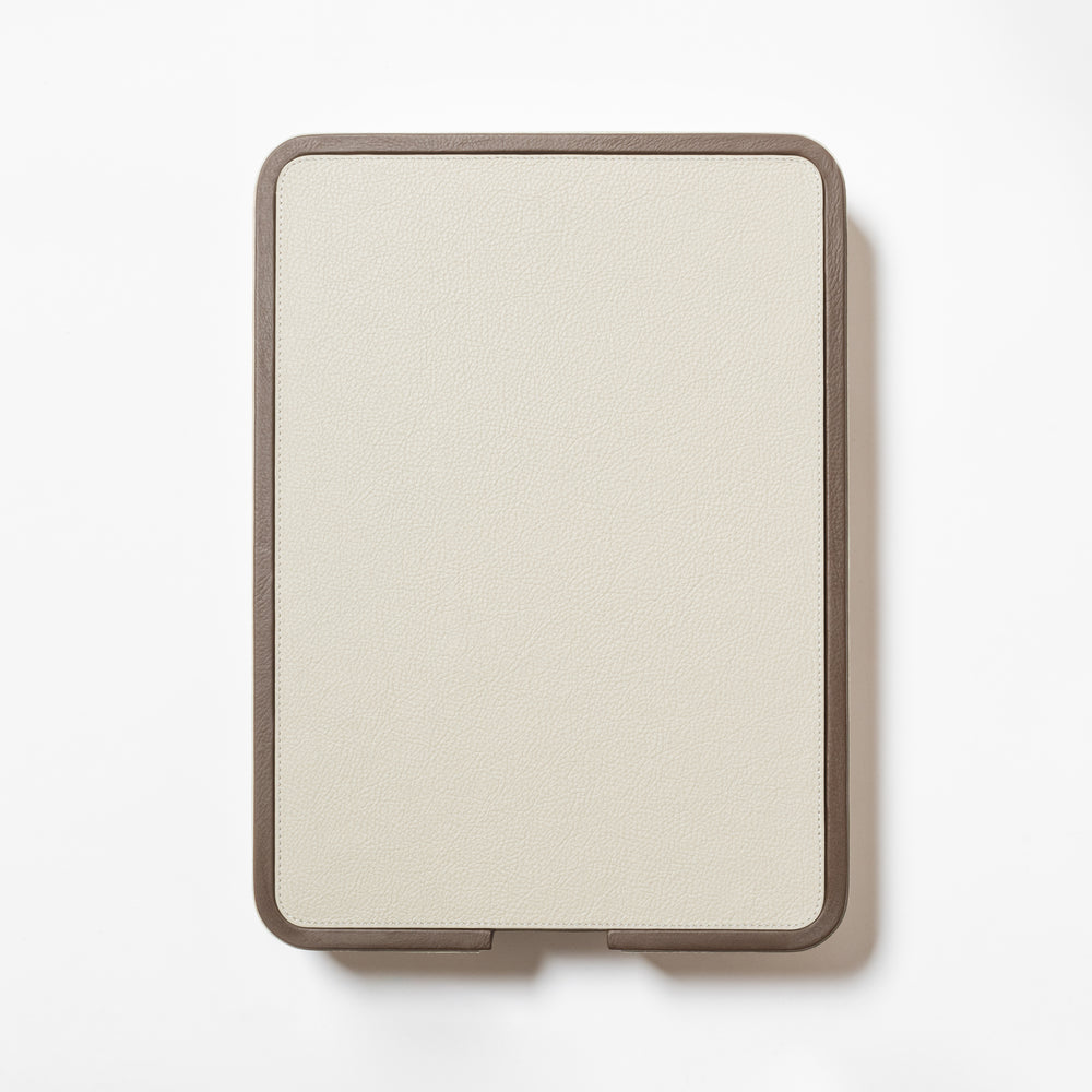 Giobagnara x Poltrona Frau A4 Paper Tray