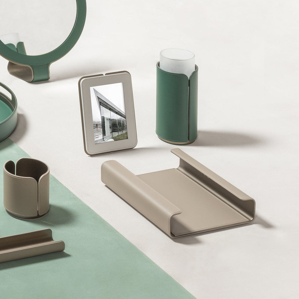 Rudi Tour A4 Paper Tray