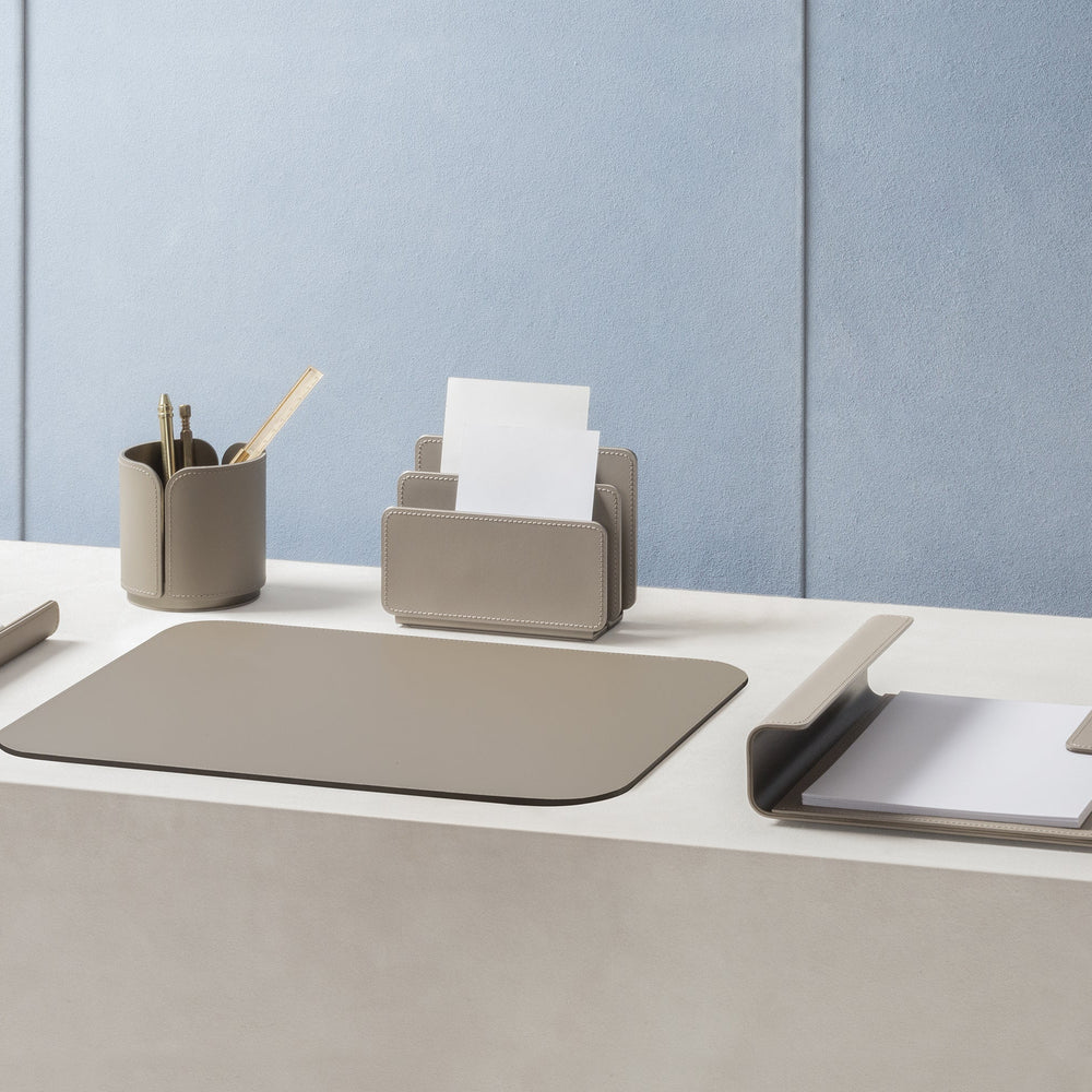 Rudi Tour Envelope Holder