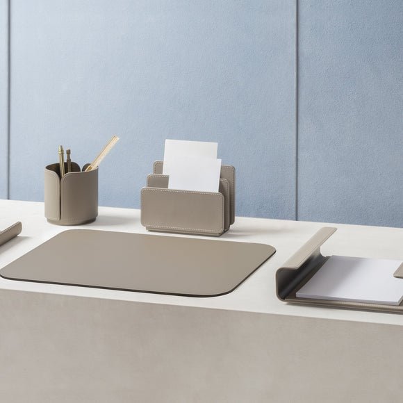 Rudi Tour Envelope Holder