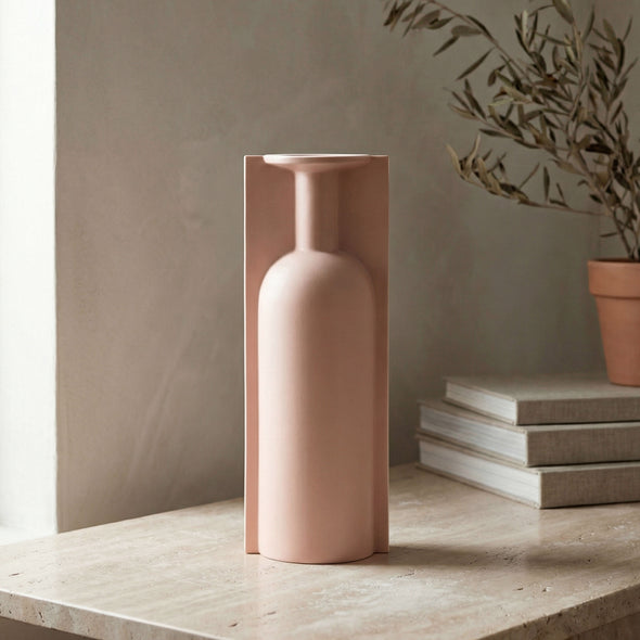 Brim Vase