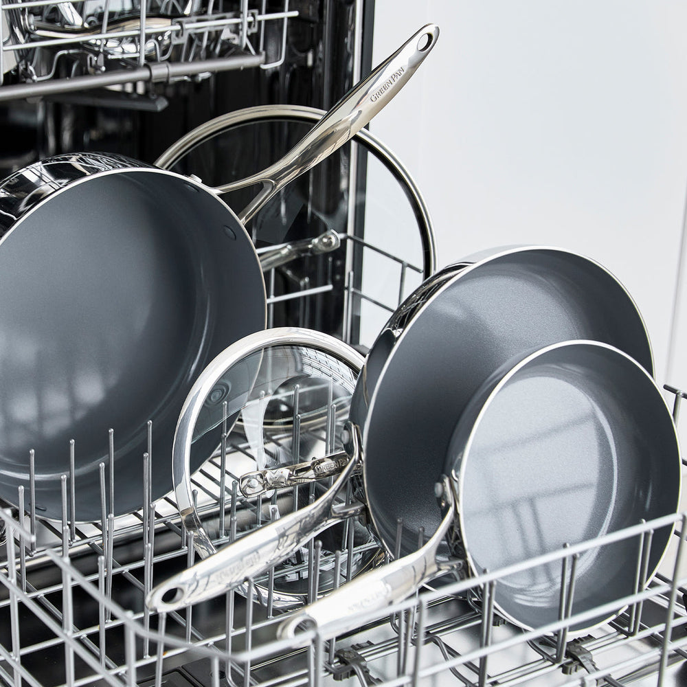 Valencia Pro Saute Pan with Lid and Helper Handle