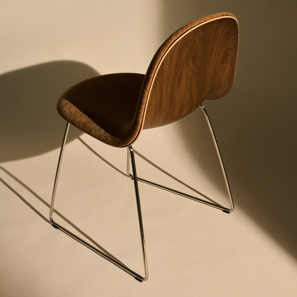 GUBI 3D Veneer Front Upholstered Dining Chair