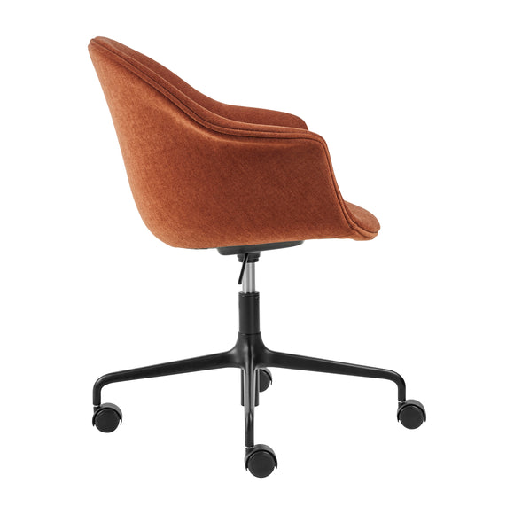 Bat Fully Upholstered Swivel Conference Chair