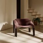 F300 Front Upholstered Lounge Chair