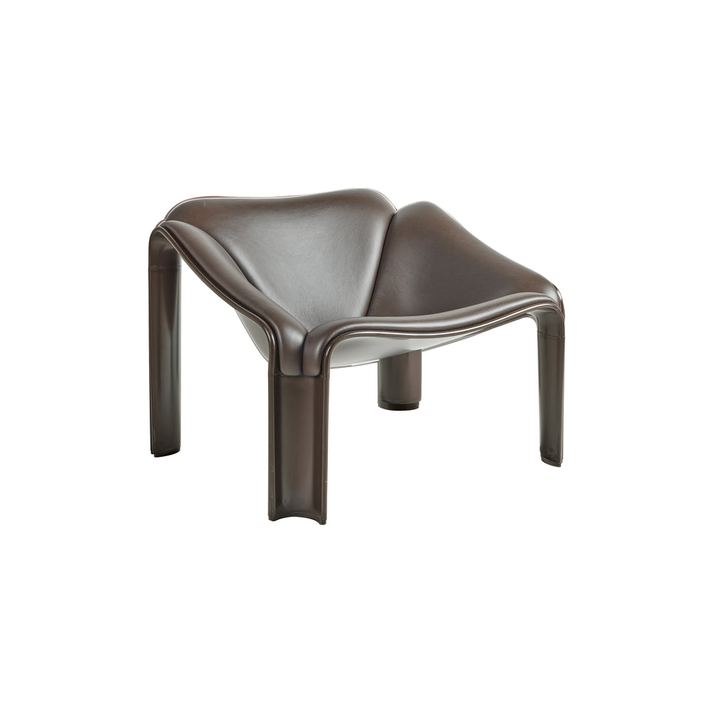 F300 Front Upholstered Lounge Chair