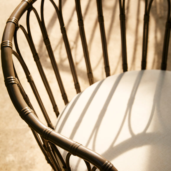 Grace Outdoor Lounge Chair