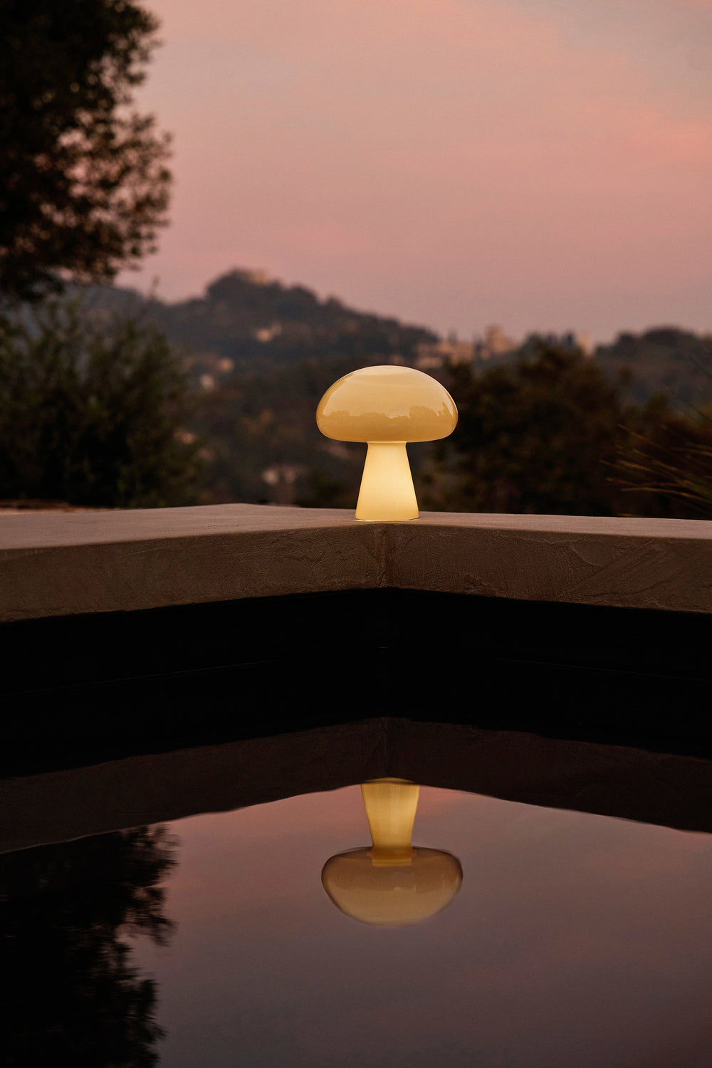 Obello Table Lamp