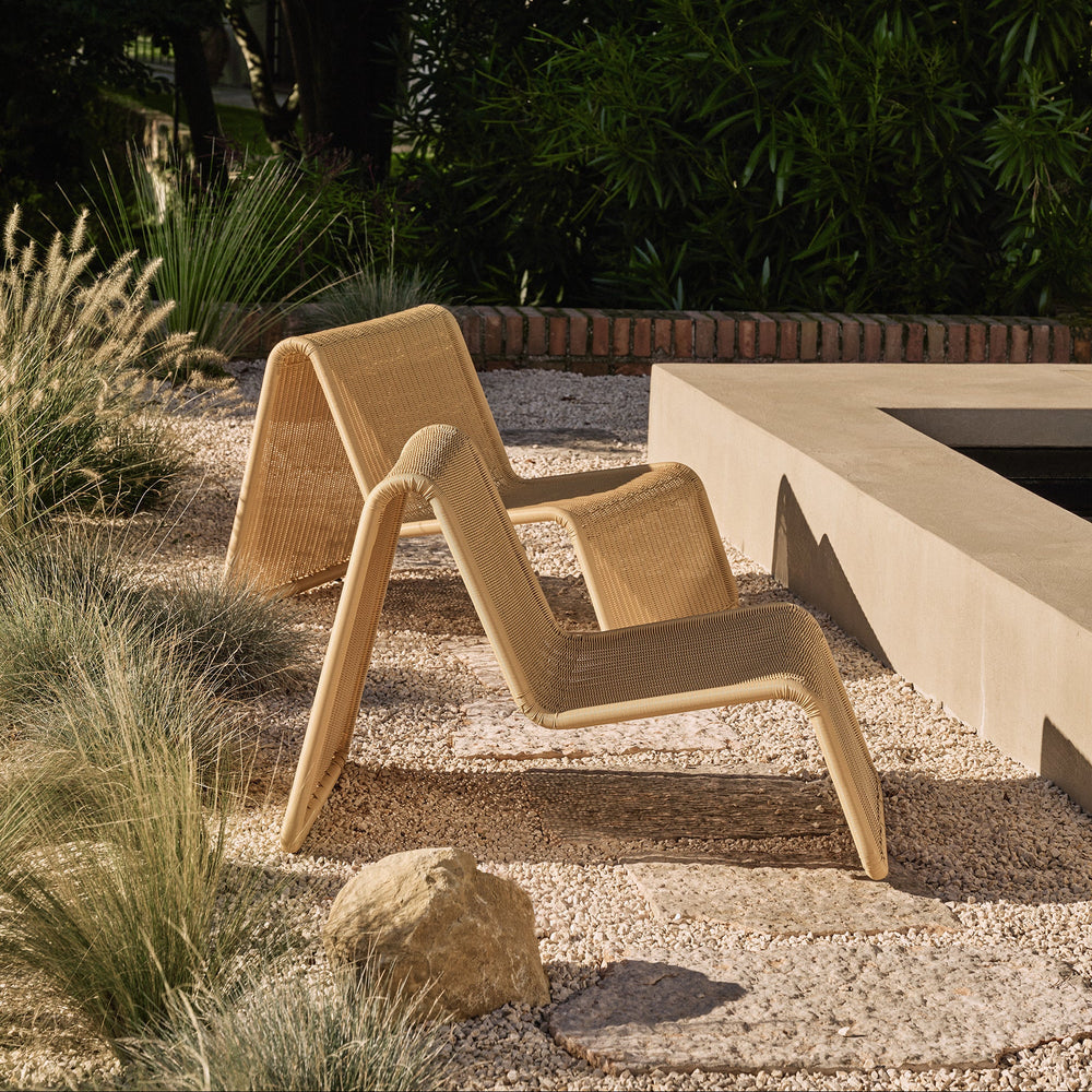 P3 Outdoor Lounge Chair