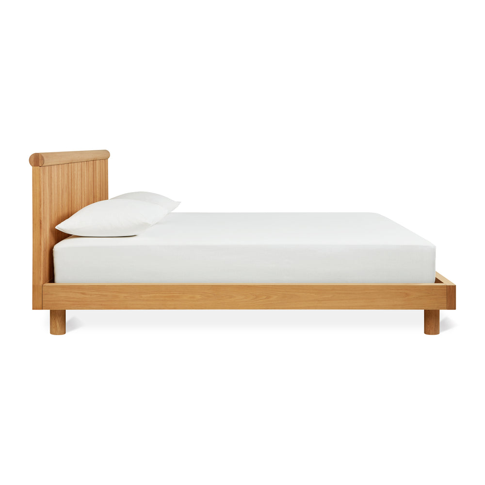 Odeon Bed