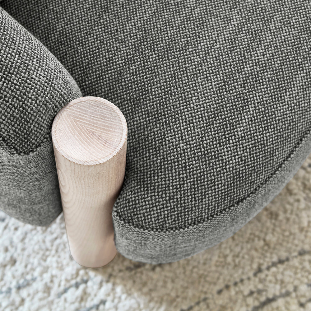 Spadina Lounge Chair