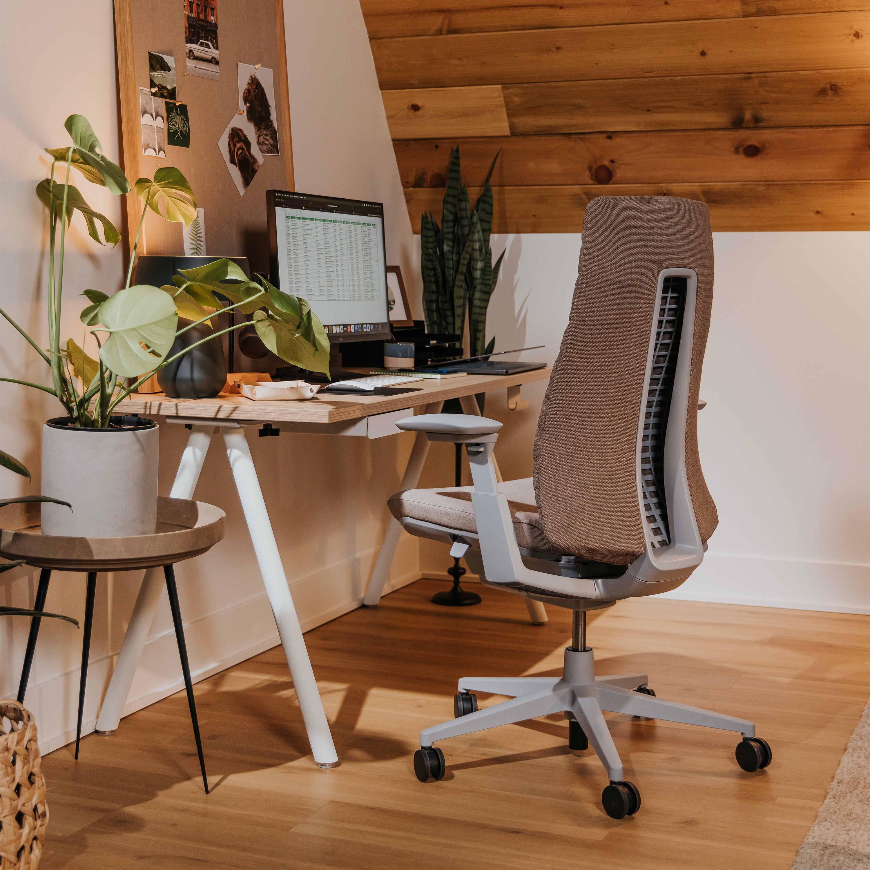Haworth Fern Digital Knit Office Chair - 2Modern