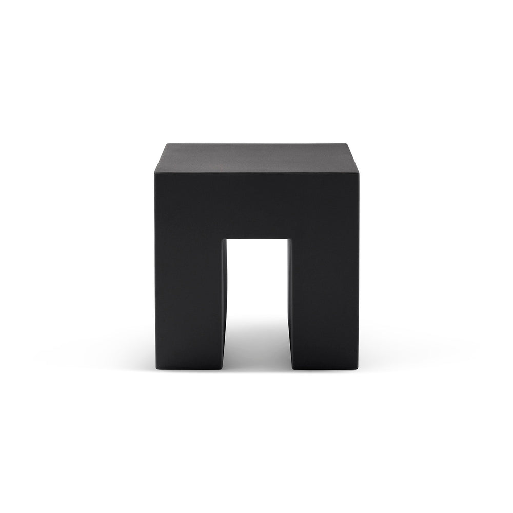 The Vignelli Cube