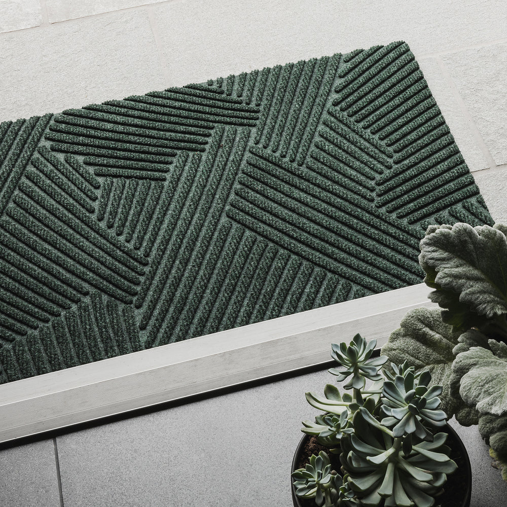 Stra Outdoor Entrance Mat