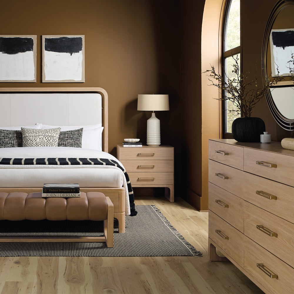 Banyon Bay 8-Drawer Dresser