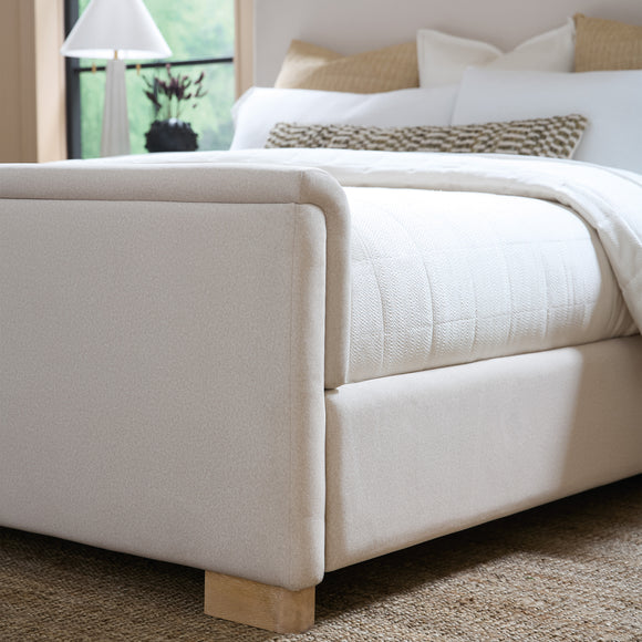 Banyon Bay Upholstered Bed