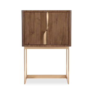 Eleana Bar on Stand
