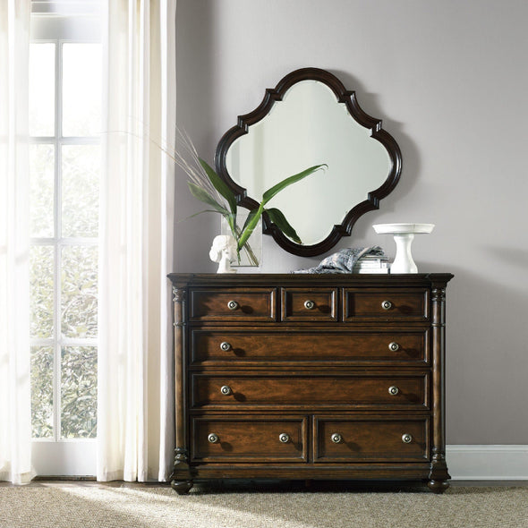 Leesburg 7-Drawer Bureau Chest