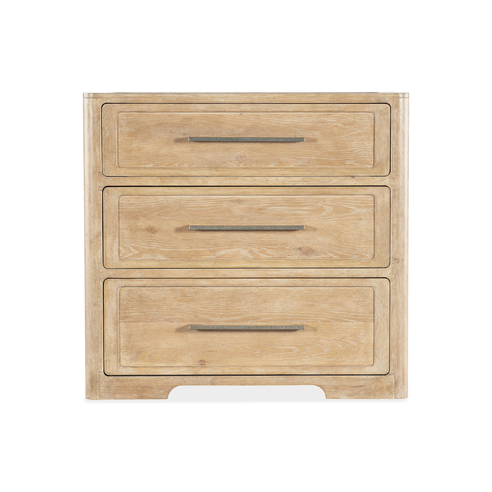 Retreat 3-Drawer Nightstand