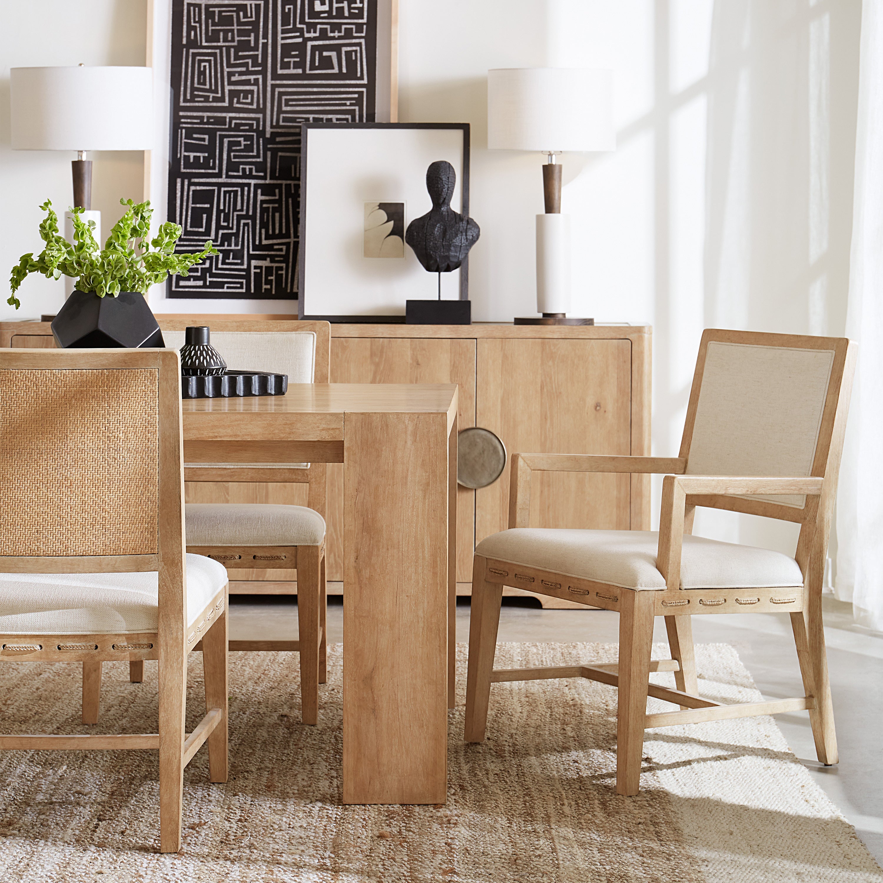 Hooker Furniture Retreat Dining Table - Thumbnail 4