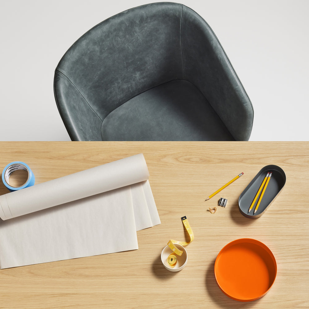 Host Task Chair