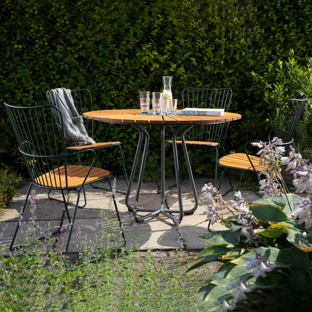 Circle Outdoor Dining Table