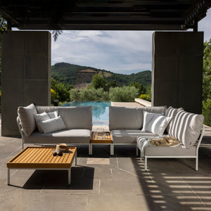 Level 2 Outdoor 3 Piece Sectional with Side/Coffee Table