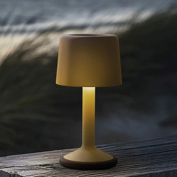 Luu Portable Outdoor LED Table Lamp