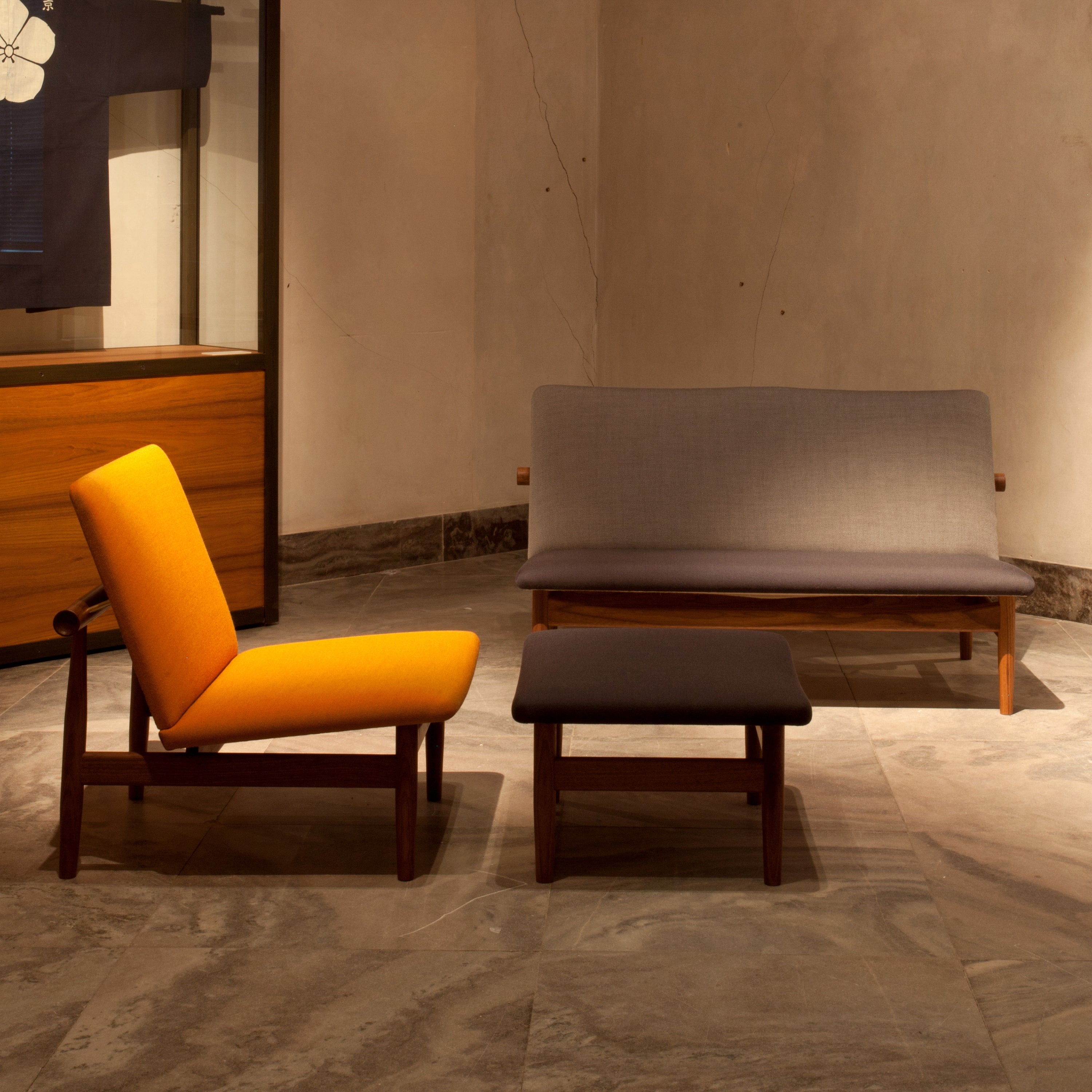 House of Finn Juhl Japan 2-seater Sofa - 2Modern