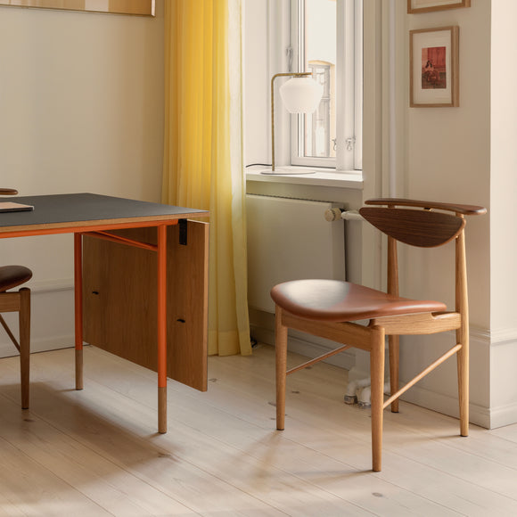 Reading Dining Chair