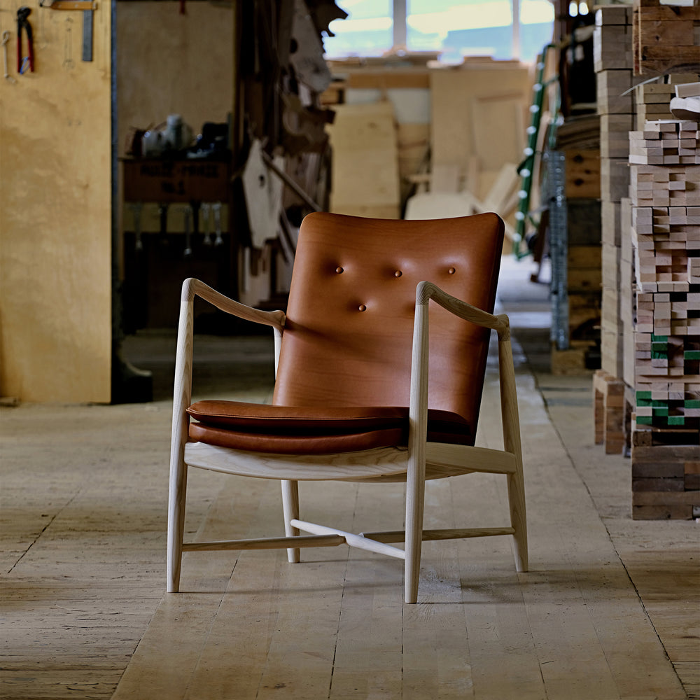 The Fireplace Lounge Chair