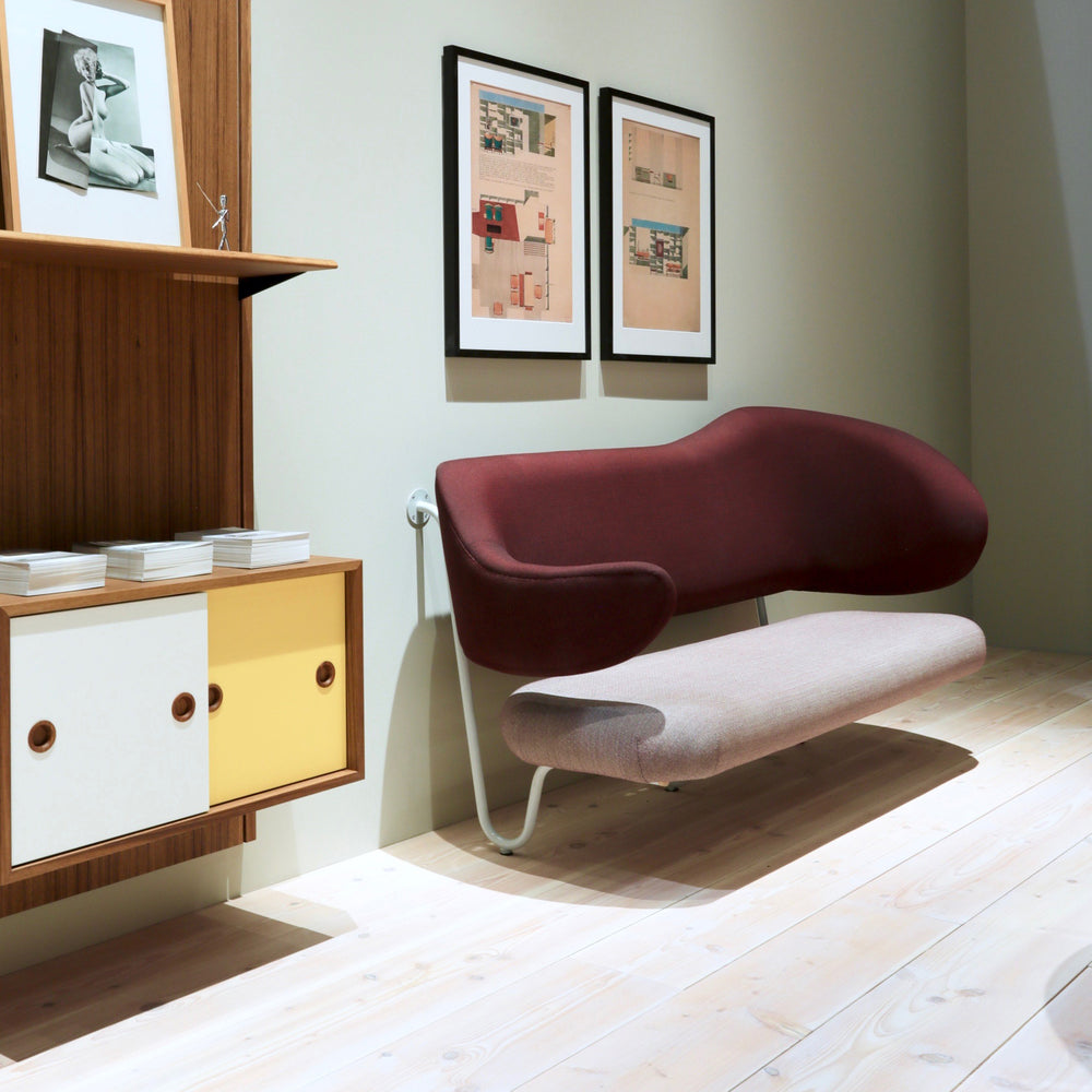 The Wall Sofa