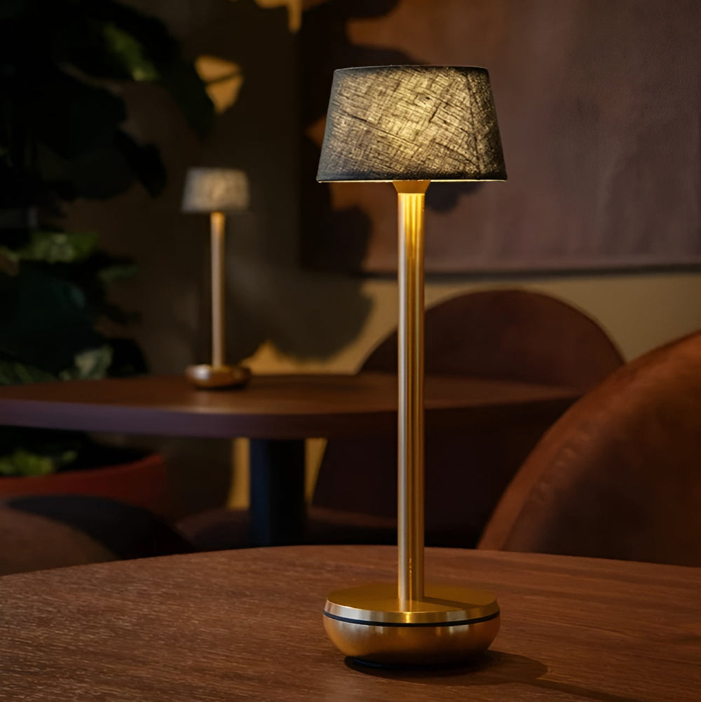 Air Indoor/Outdoor Portable Table Lamp