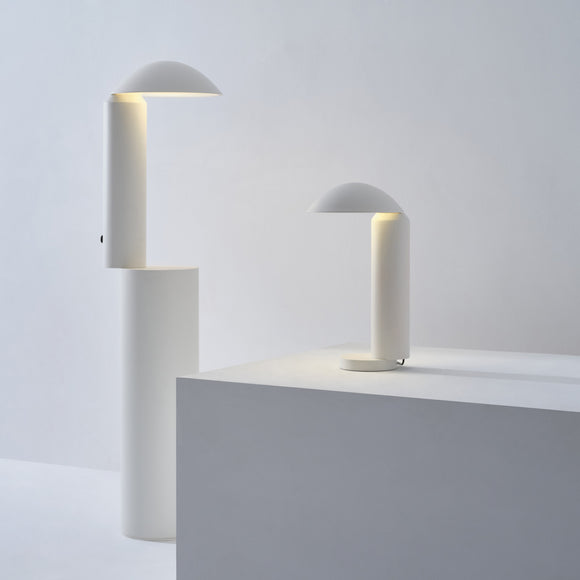 Abyss LED Floor Lamp