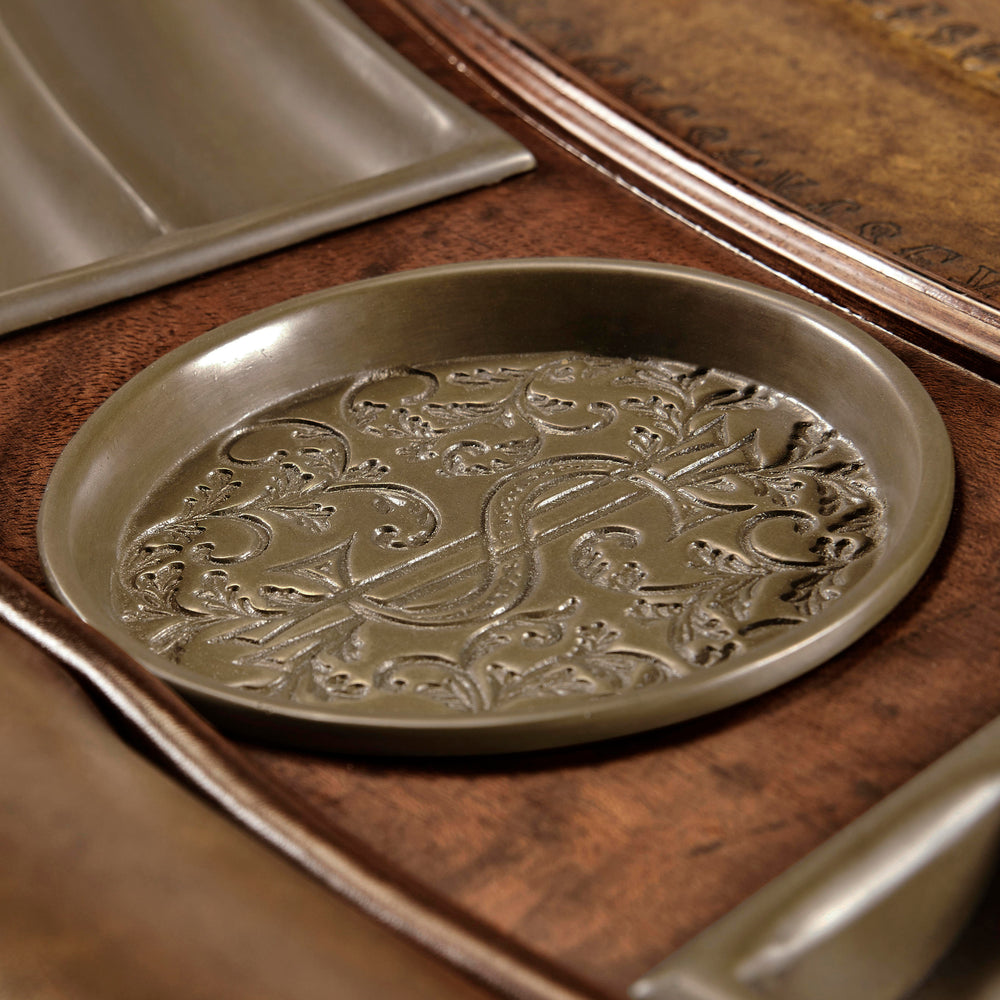 Mahogany Round Poker Table