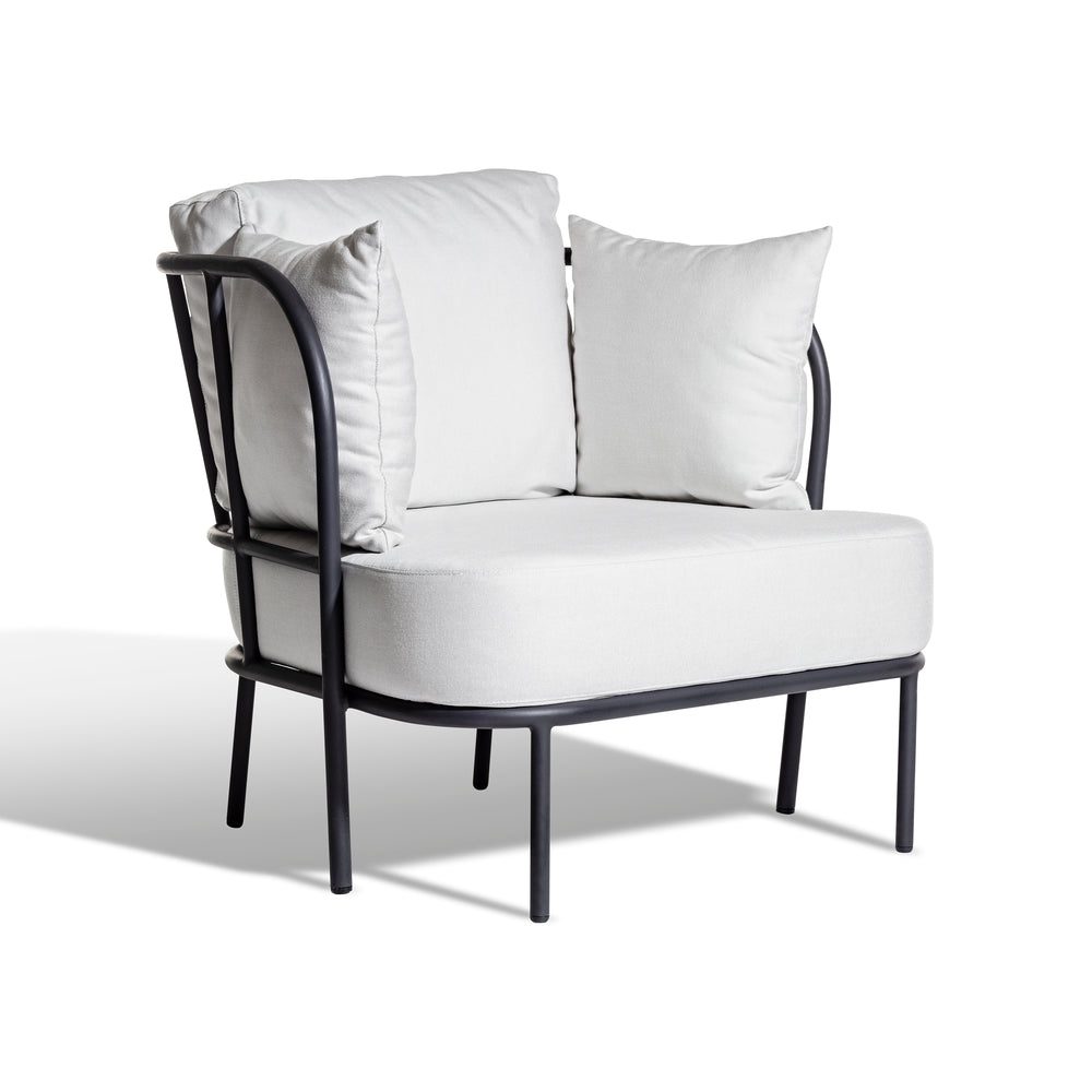 Salto Outdoor Lounge Chair