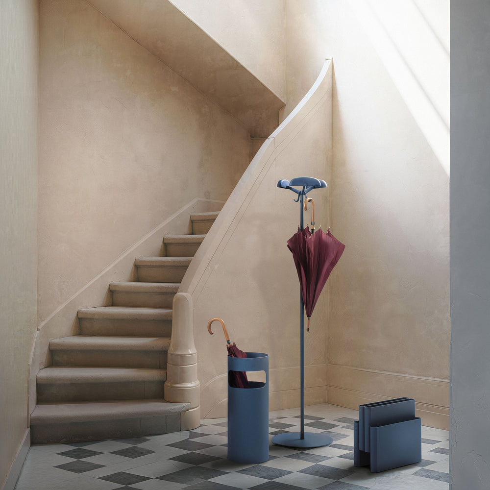Alta Tensione Mass-Colored Coat Rack