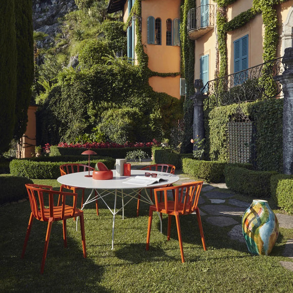 Kartell Glossy Outdoor Round Dining Table - 2Modern