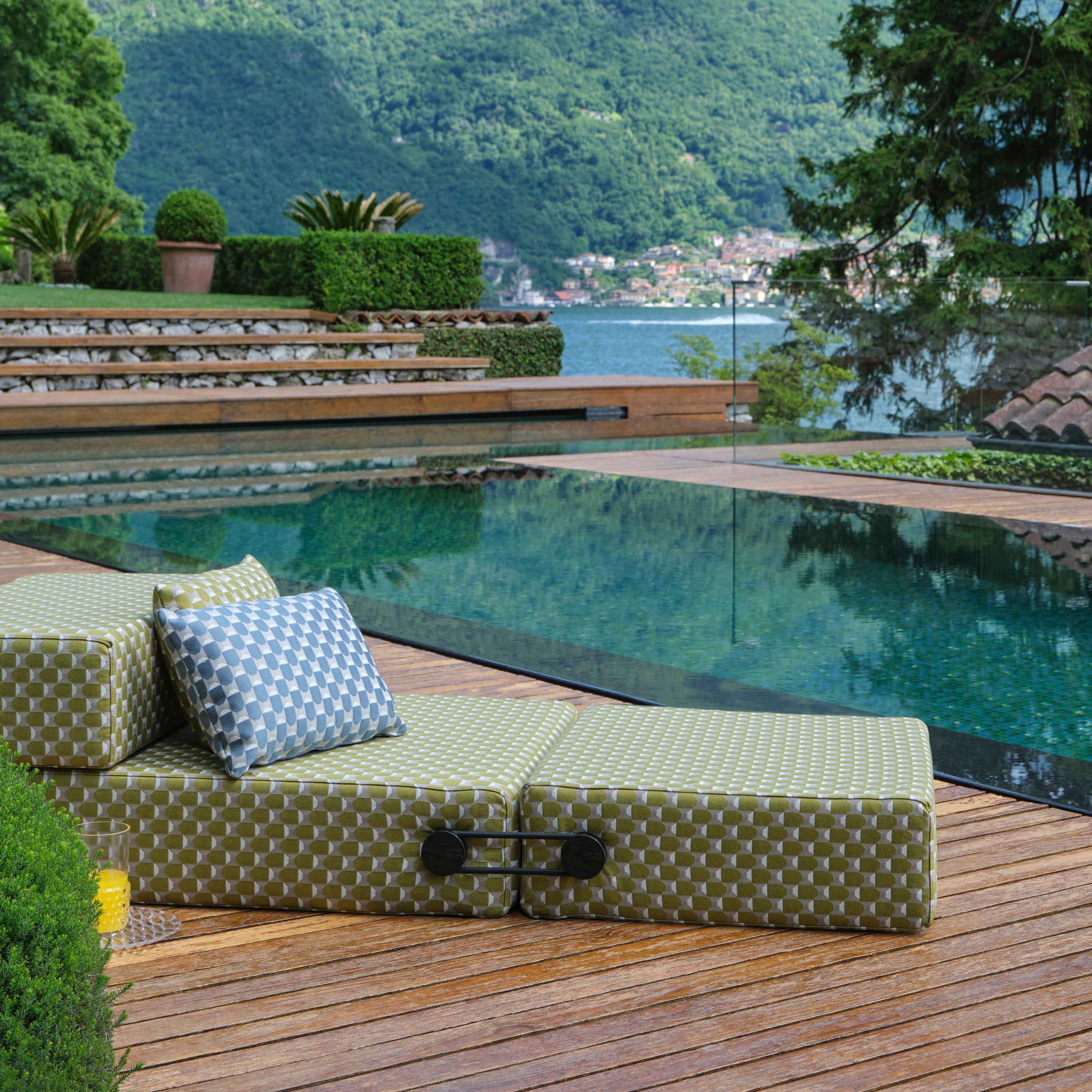Kartell Trix Chaise - Thumbnail 5