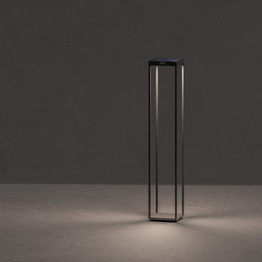 Radia Outdoor Solar Bollard Light