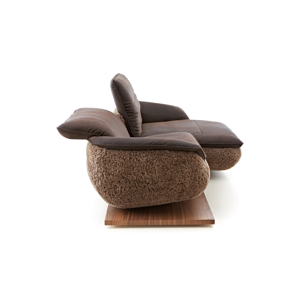 CXP2 Mooove Media Lounge Chair